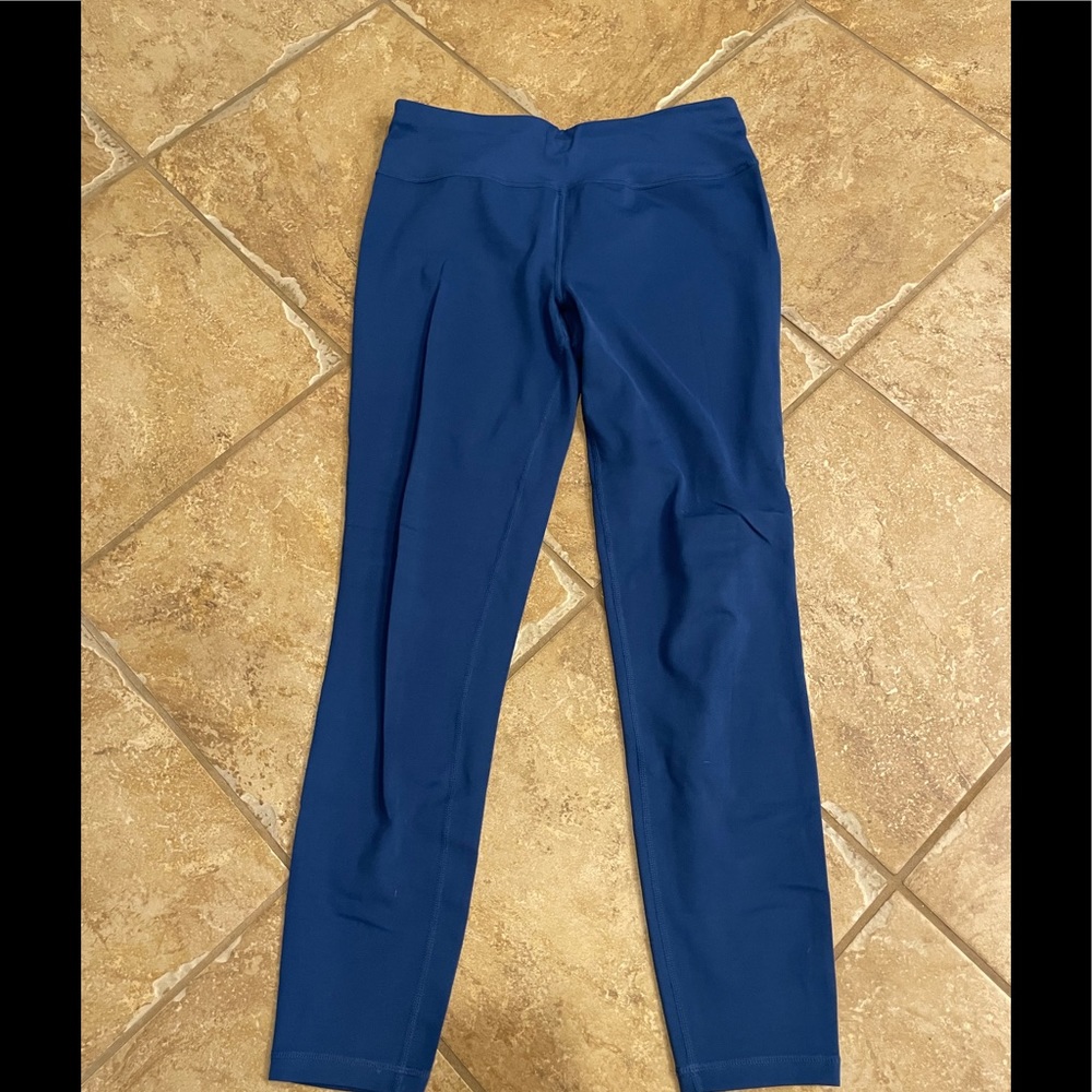 Sweaty Betty legging. Small. Bright blue.